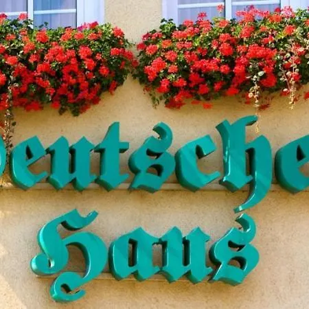 Dm & - Deutsches Haus 3*