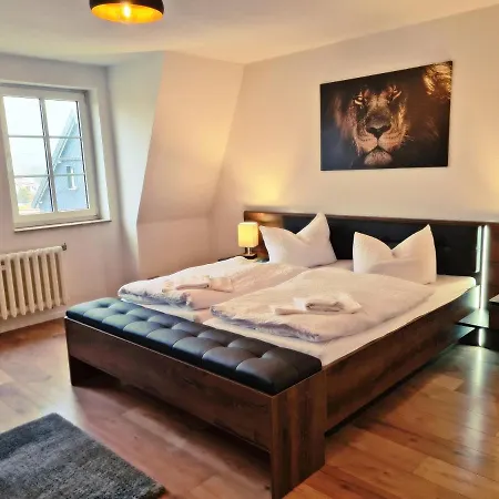 Dm & - Deutsches Haus 3*