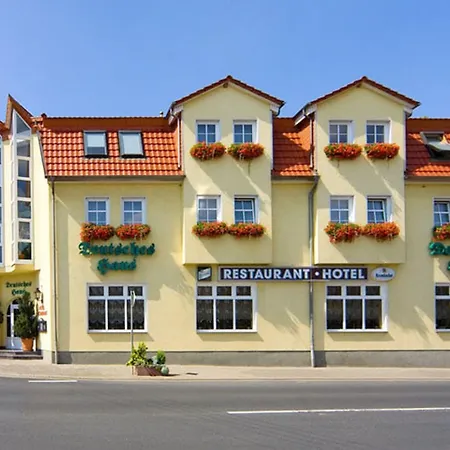 Dm & - Deutsches Haus Hotel