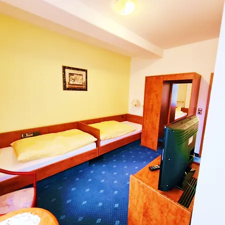Dm & - Deutsches Haus Hotel Dingelstadt